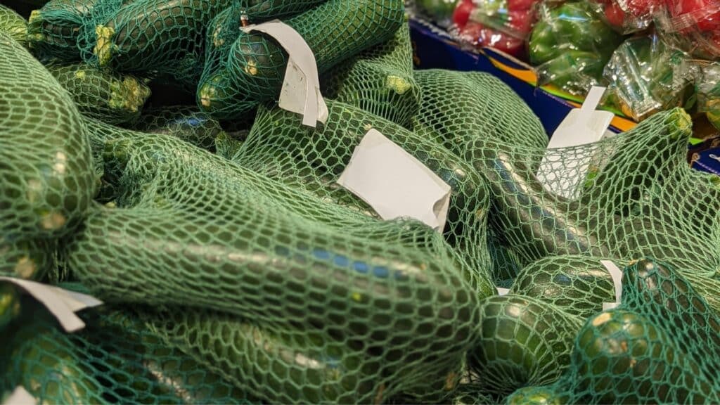 sachets filets agrafés pour légumes courgettes avec étiquette Wineglass