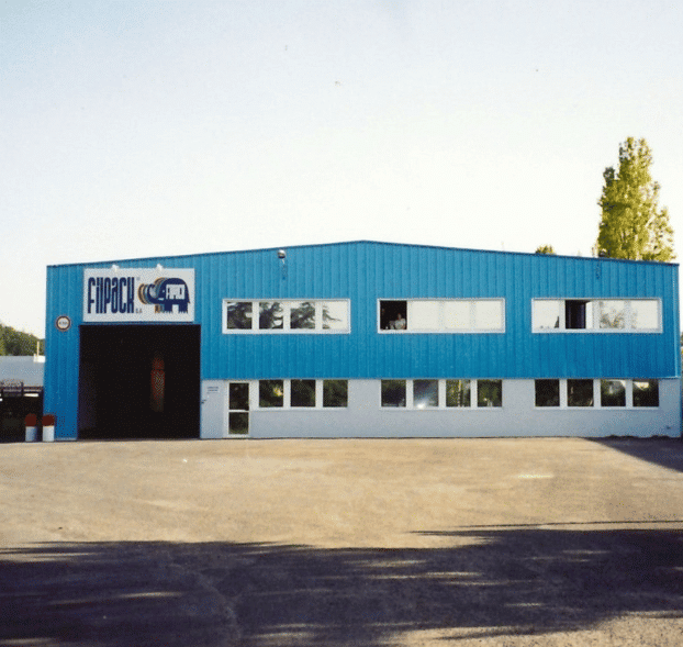 Première facade du site Filpack de Pierrelaye à ses débuts